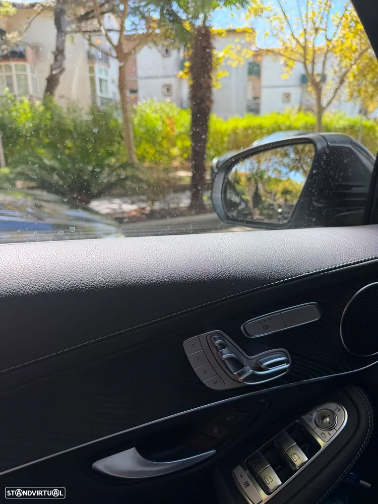 Mercedes-Benz GLC 300 e Coupe 4Matic - 7
