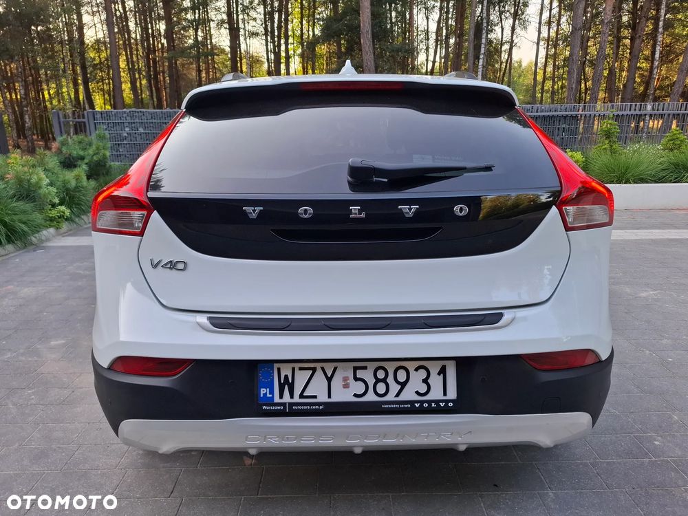Volvo V40 Cross Country D3 Drive-E Dynamic Edition - 8