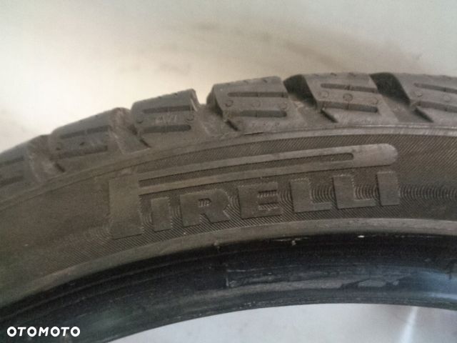 Pirelli Winter SottoZero 3 205/40R18 86V - 8