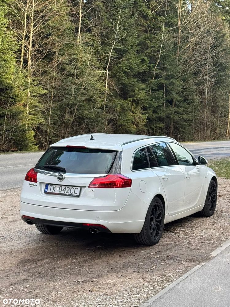 Opel Insignia 2.8 V6 Turbo 4x4 - 6