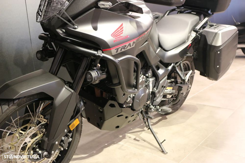 Honda Transalp 750 - 5