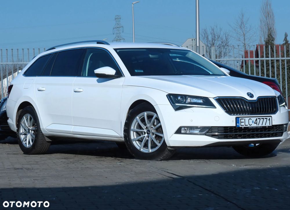 Skoda Superb 2.0 TDI Ambition DSG7 - 2
