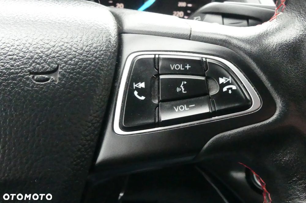 Ford Kuga 2.0 TDCi FWD ST-Line - 18