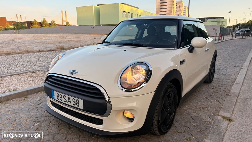 MINI 3 Portas One D - 1