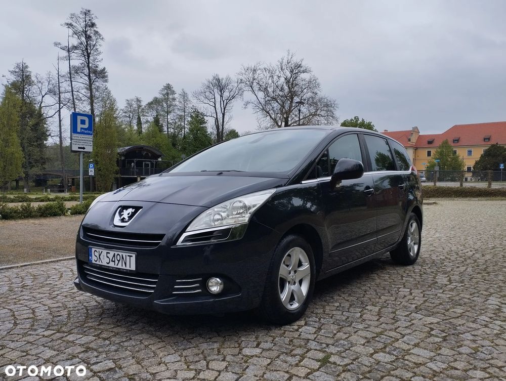 Peugeot 5008 HDI FAP 150 Allure - 2