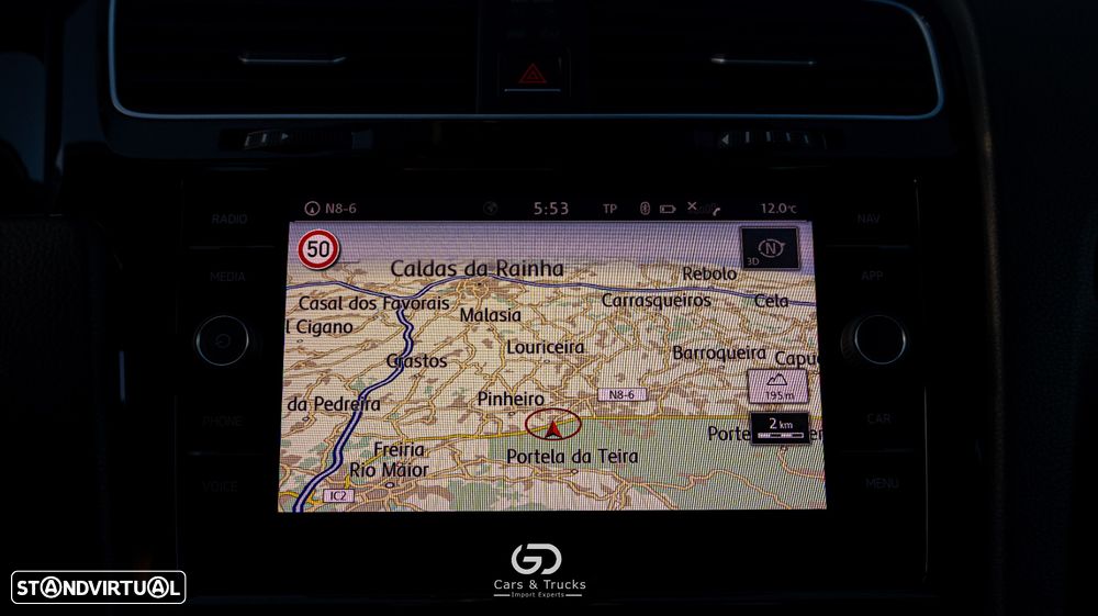 VW Golf Variant 2.0 TDi R-Line - 37