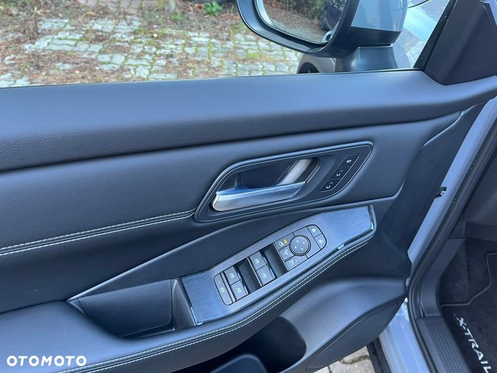 Nissan X-Trail 1.5 VC-T e-POWER N-Connecta 2WD - 9