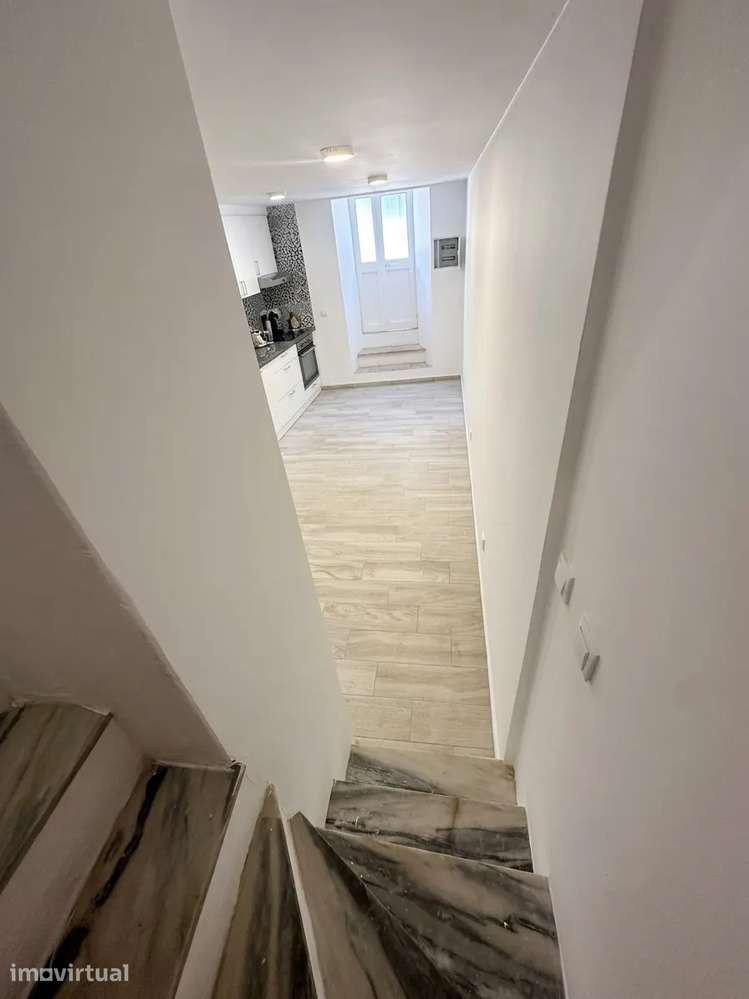 Duplex T1 em Alenquer, novo a estrear - Grande imagem: 4/6