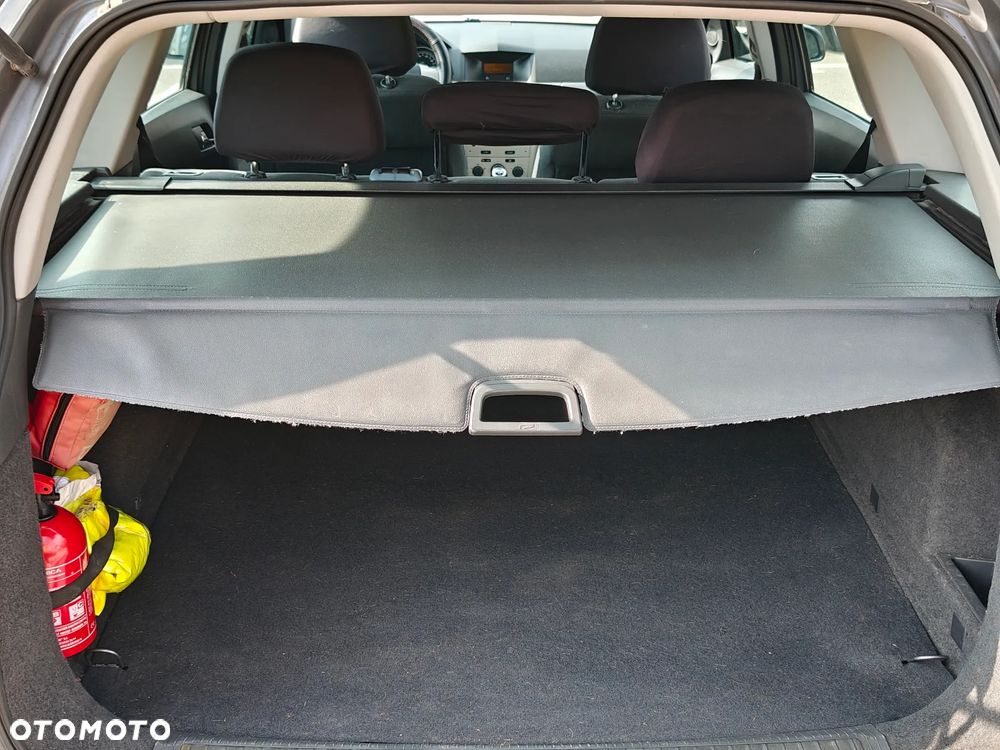 Opel Astra 1.6 Innovation - 18