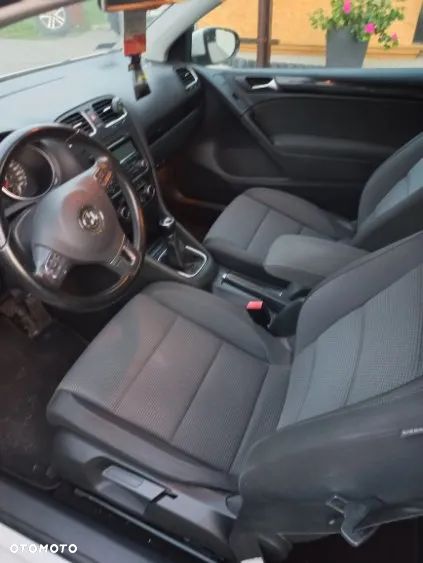 Volkswagen Golf 2.0 TDI DPF Highline - 5