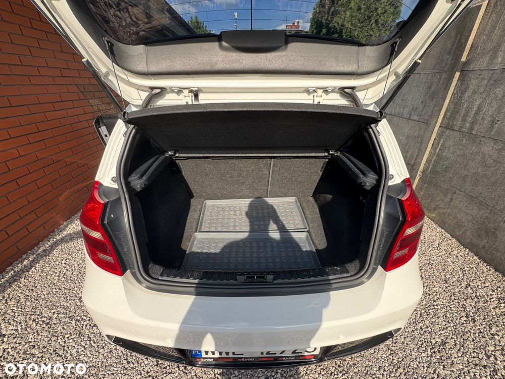 BMW Seria 1 118d - 11