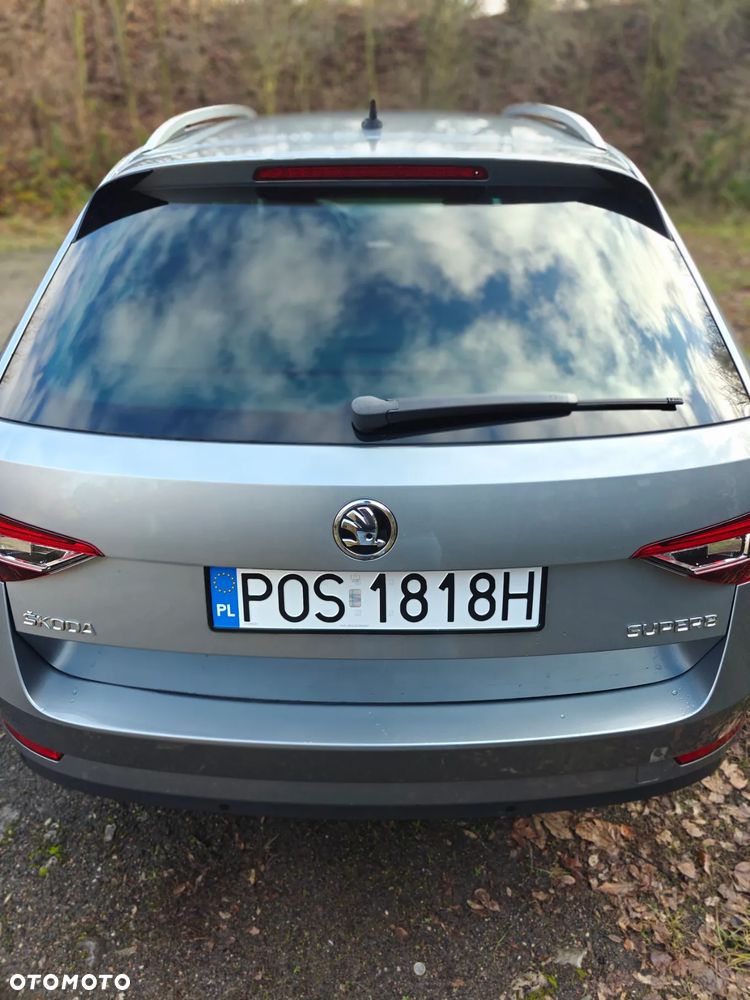 Skoda Superb 2.0 TSI L&K DSG - 4