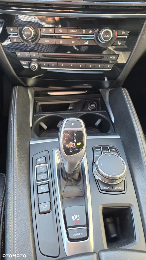 BMW X6 xDrive40d M Sport - 11