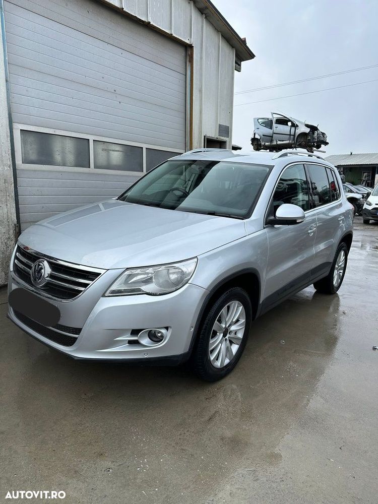 Dezmembram Volkswagen Tiguan 4x4  2011 2.0tdi CFF AUTOMAT MYB - 2