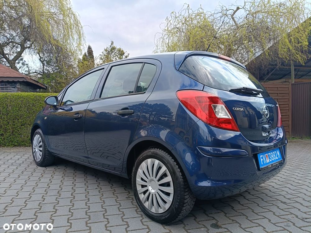 Opel Corsa - 28