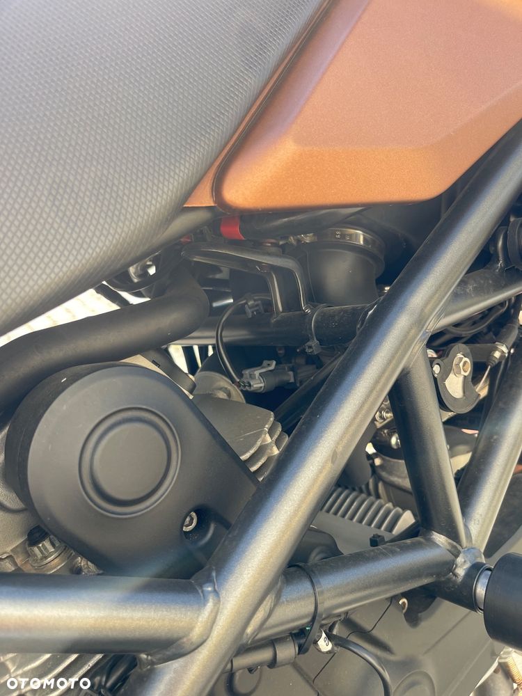 Ducati Hypermotard - 9