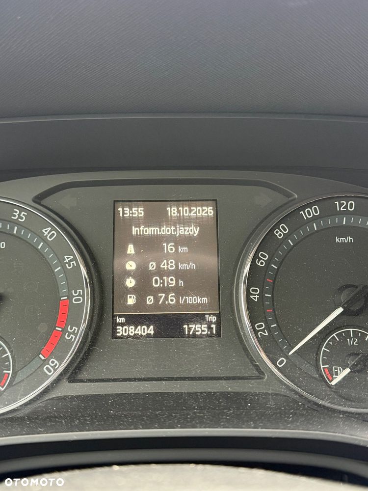 Skoda Octavia - 12