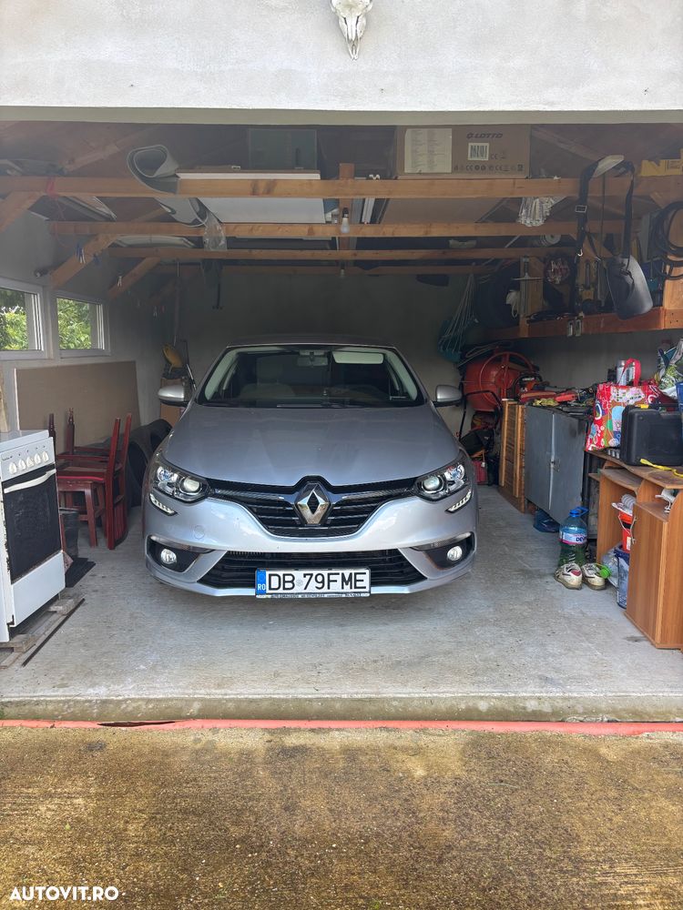 Renault Megane TCE 140 GPF Intens - 7