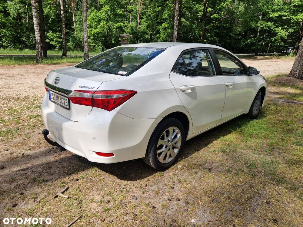 Toyota Corolla 1.6 Prestige + NAVI - 3