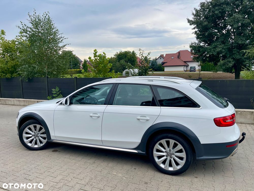 Audi A4 Allroad 2.0 TDI Quattro - 10