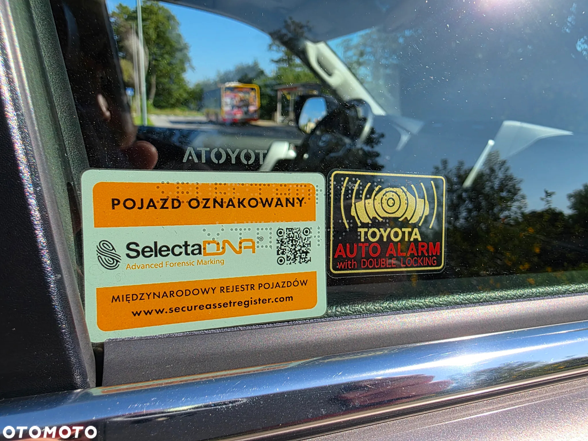 Toyota Land Cruiser LC 2.8 D-4D Invincible - 24