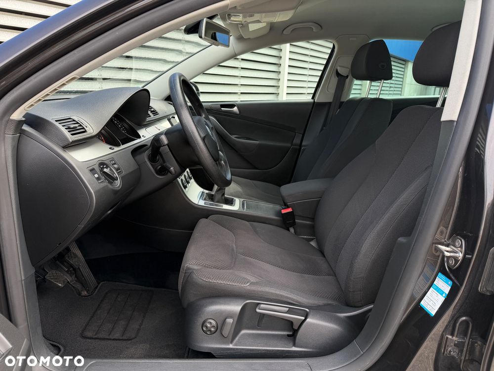 Volkswagen Passat 1.4 TSI Comfortline - 8