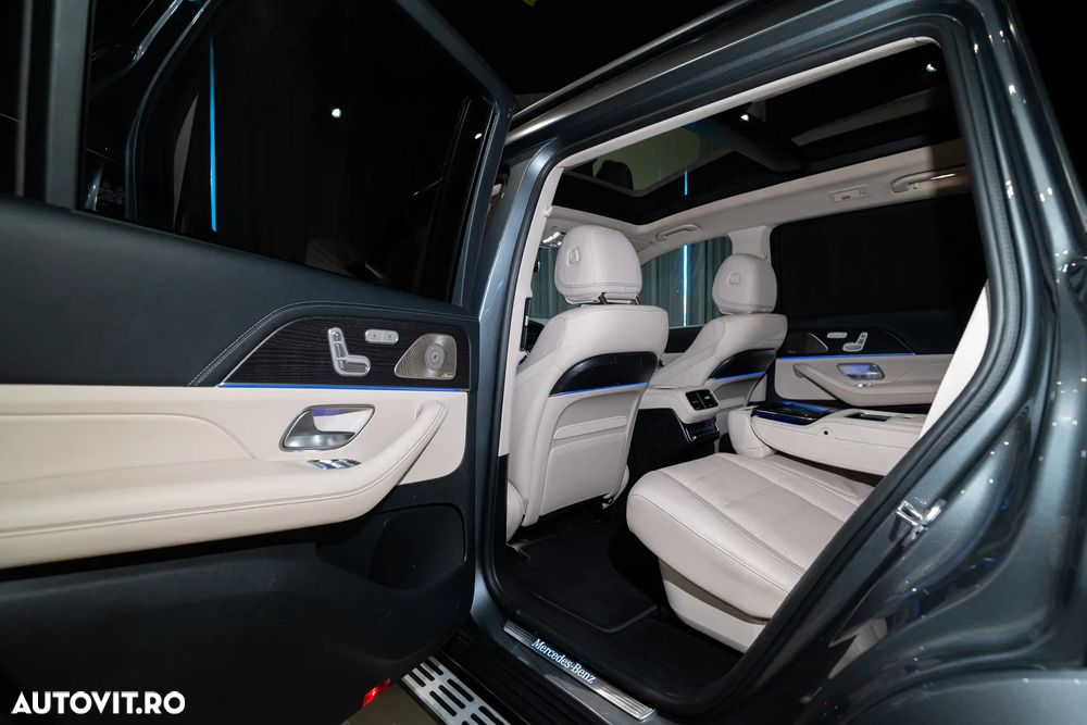 Mercedes-Benz GLS - 30
