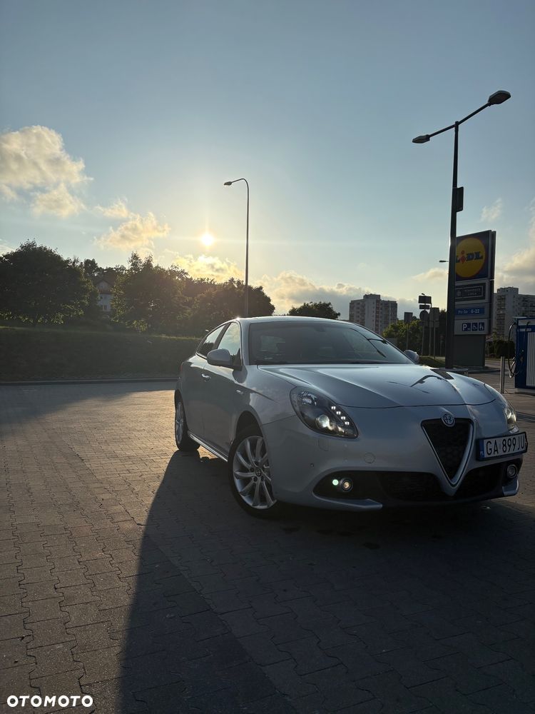 Alfa Romeo Giulietta 2.0 JTDM Exclusive TCT EU6 - 20