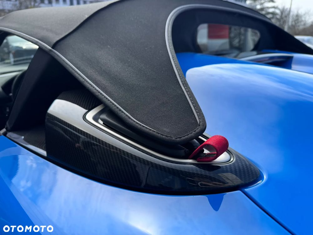 Porsche 718 Spyder - 22