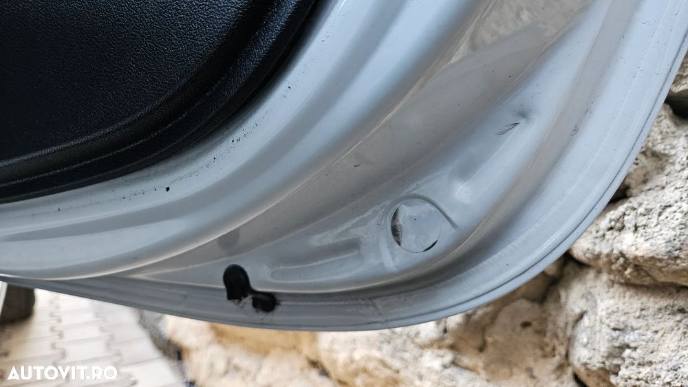 Dacia Duster 1.6 4x2 Laureate - 17