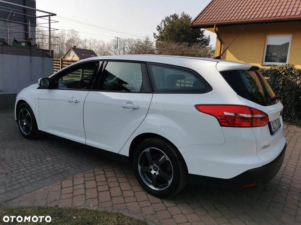 Ford Focus 1.0 EcoBoost 99g Trend Sport - 23