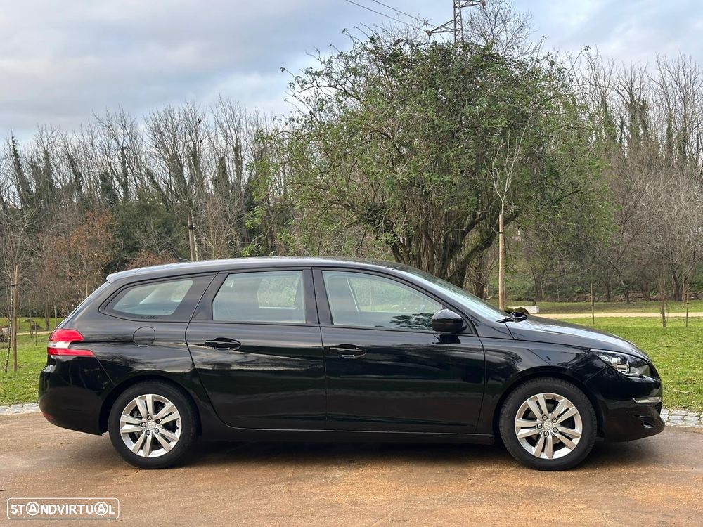 Peugeot 308 SW - 4