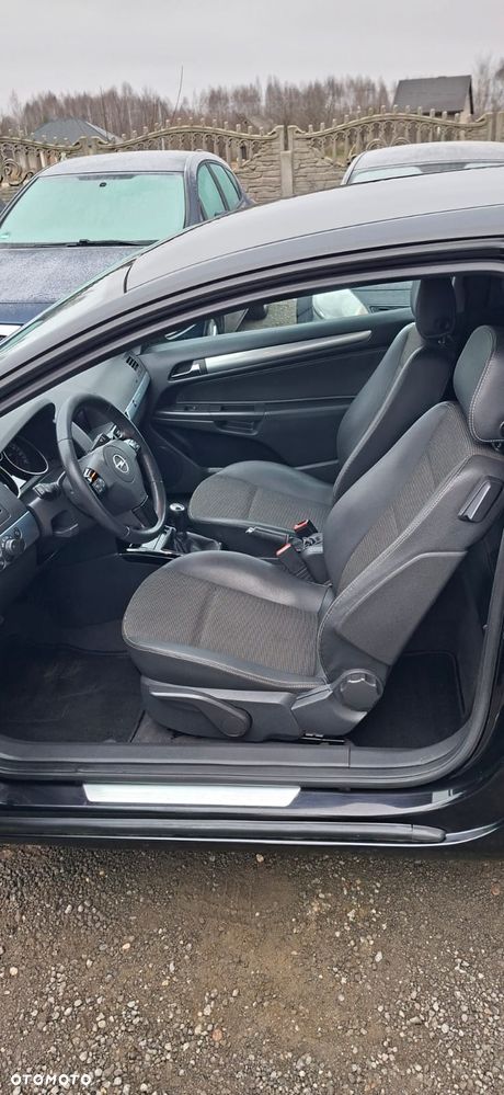 Opel Astra 1.6 Cosmo - 29