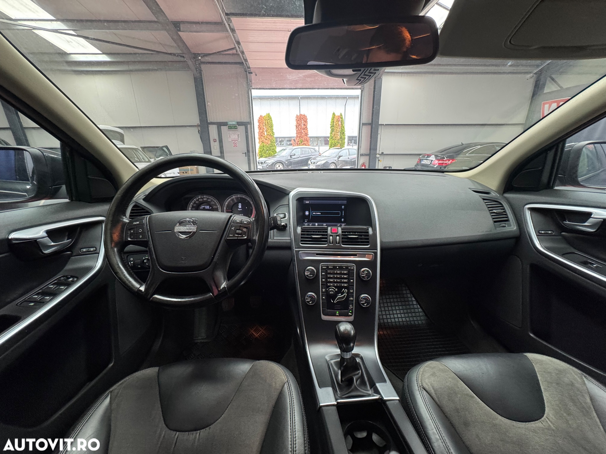 Volvo XC 60 - 10