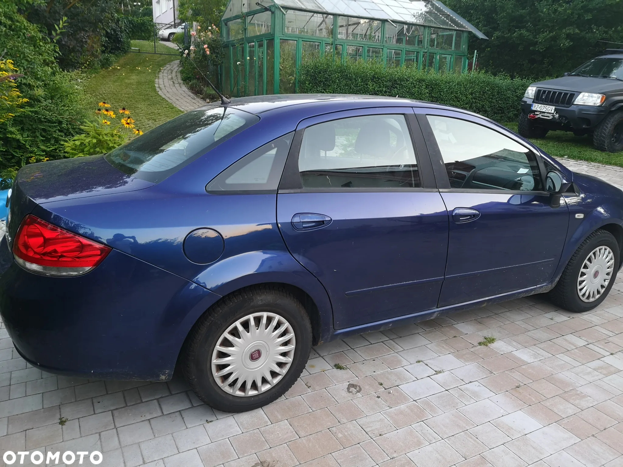 Fiat Linea 1.4 T-Jet 16V Active - 3