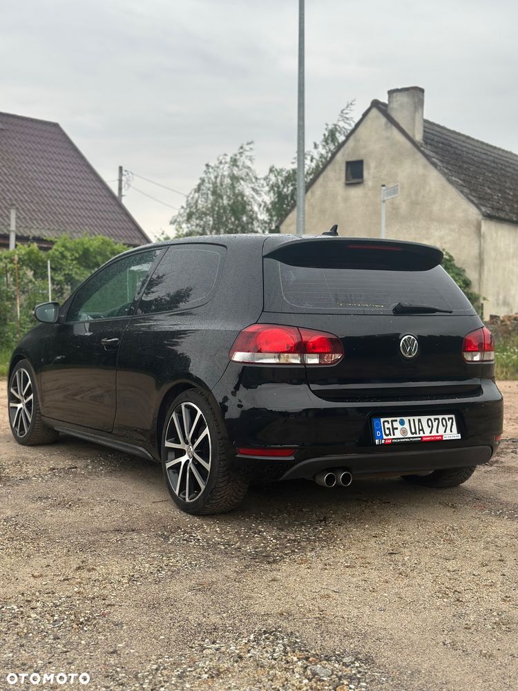 Volkswagen Golf 2.0 TDI DPF GTD - 11