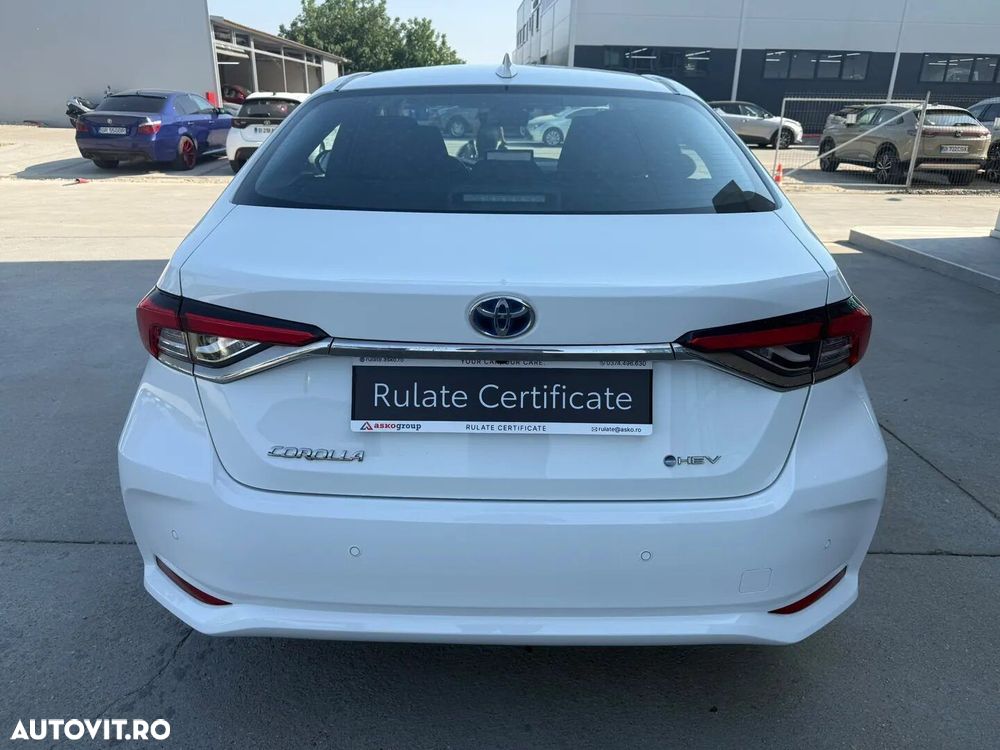 Toyota Corolla - 9
