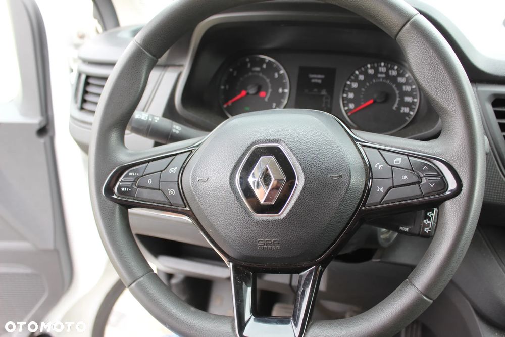 Renault Trafic - 24
