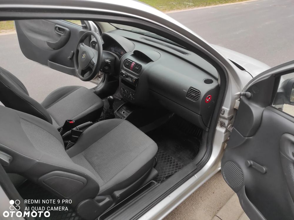Opel Corsa 1.0 12V Enjoy - 8