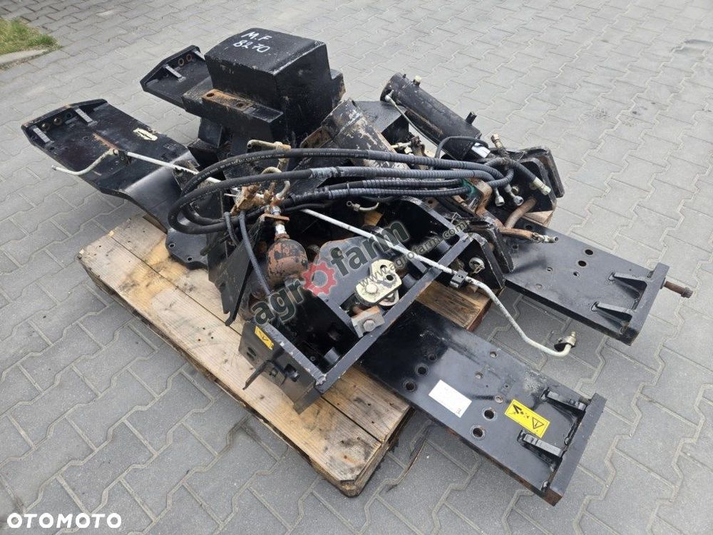 TUZ, przedni podnośnik, Massey Ferguson 8270 - 1