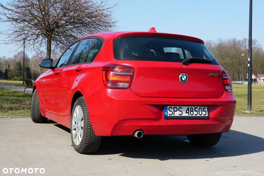 BMW Seria 1 116d - 2