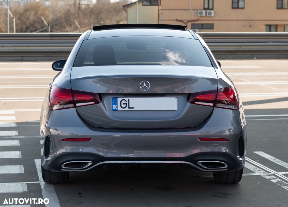 Mercedes-Benz A 220 4Matic 7G-DCT AMG Line - 6