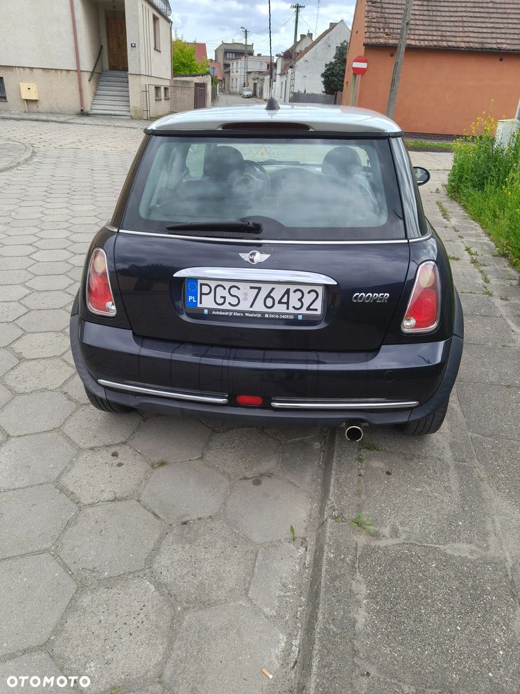 MINI Cooper Sidewalk - 8