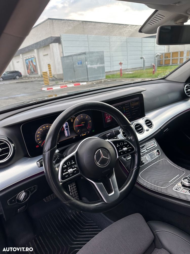 Mercedes-Benz E 200 d T-Modell Aut - 8