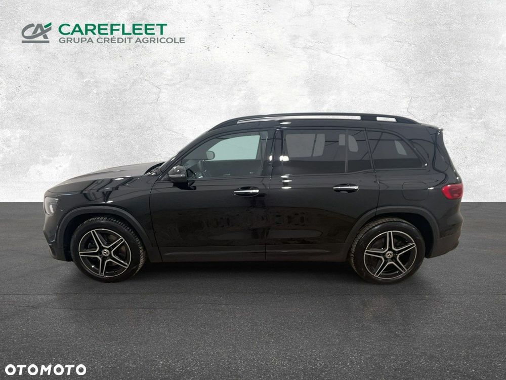 Mercedes-Benz GLB - 8