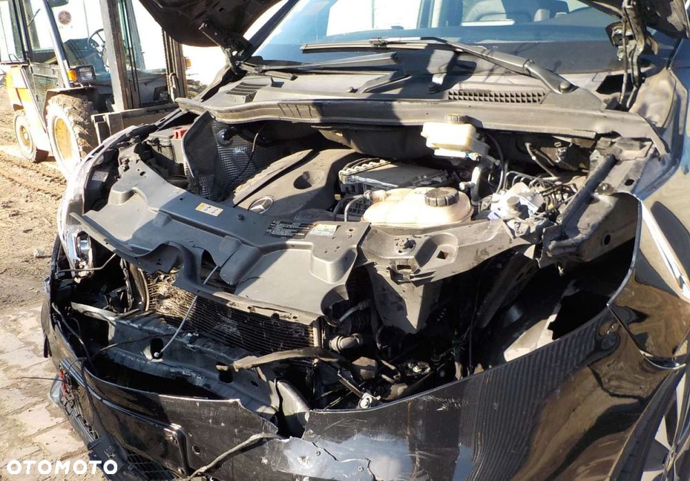 Mercedes-Benz Klasa V - 9