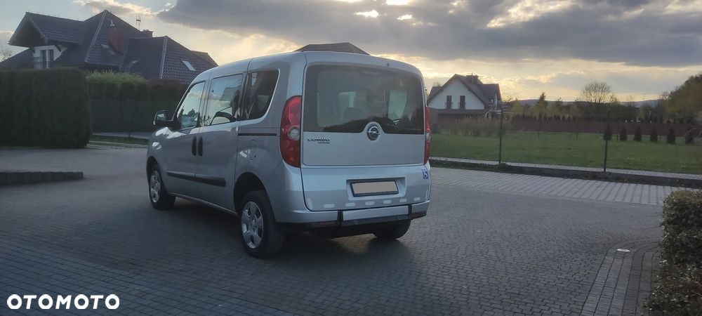 Opel Combo 1.6 CDTI L1H1 Edition - 29