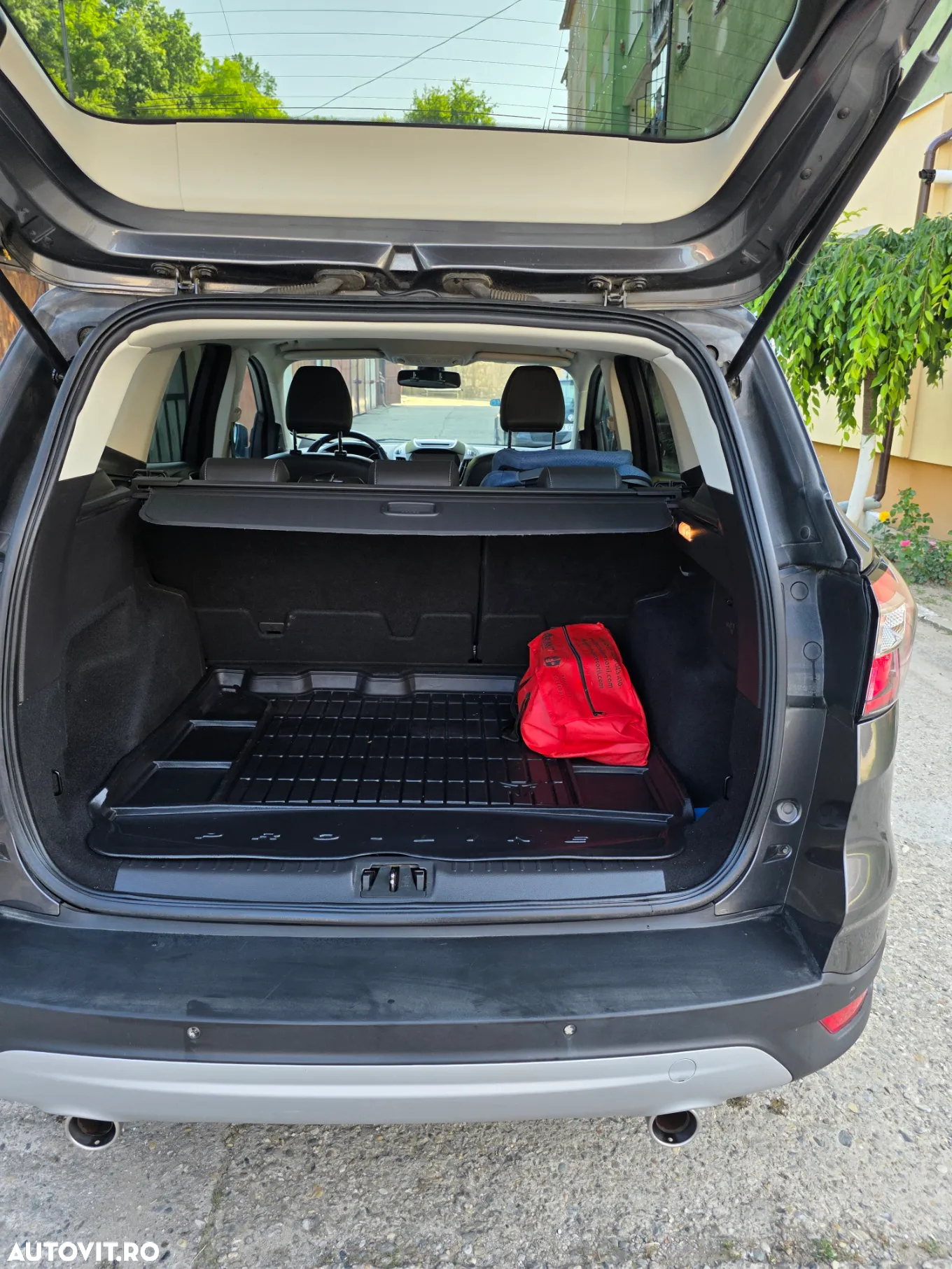 Ford Kuga 2.0 TDCi 2WD Titanium - 7
