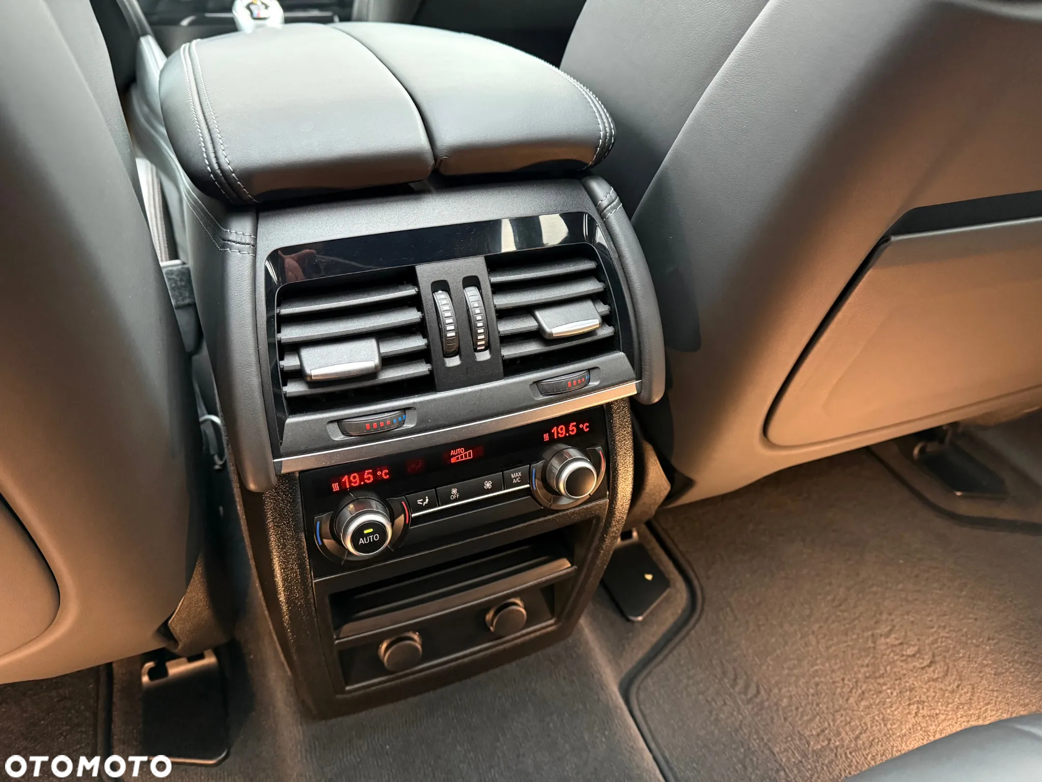 BMW X5 M Standard - 26