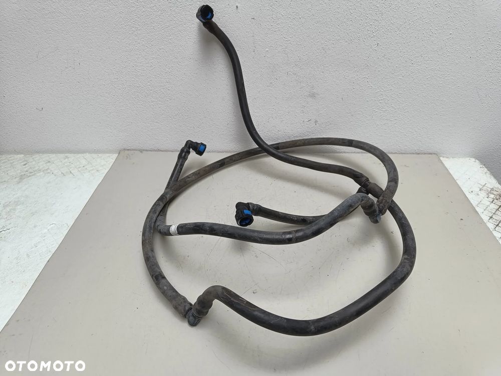 Przewód spryskiwaczy reflektorów VW Passat B7 wąż spryskiwaczy lamp 3AA955970 - 1